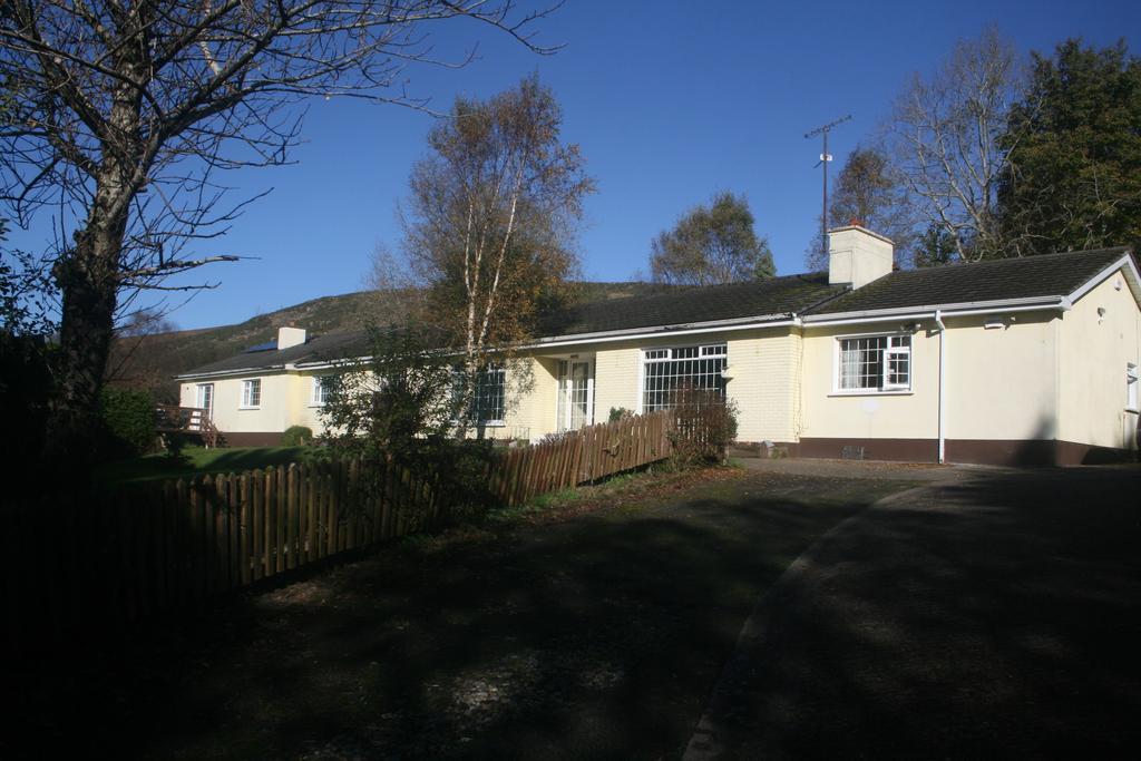 Laragh Mountain View Lodge Saggart Dış mekan fotoğraf